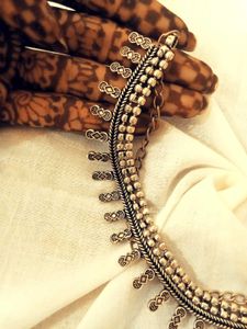 silver oxidised choker necklace and ring