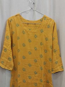 Stylish Yellow Printed Long  Cotton Kurti 💛
