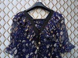 New With Tag Korean Baggy Floral Moti Bow Top