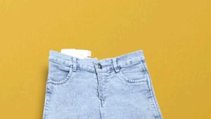 J@21 Size-28 (Sale) Latest Ladies high waist Jeans