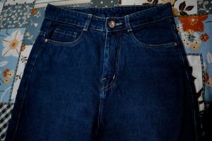 Shaded Jeans 👖