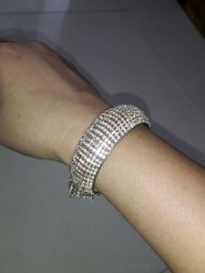 Sparkling Rhinestone Bangle