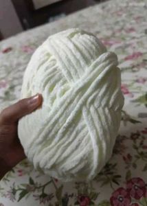 Creamy White Chenille Yarn
