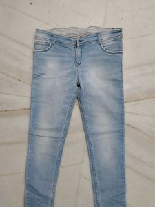 Light Wash Denim Jeans