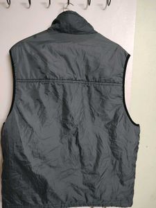 Nike Puffer Gilet Jacket Reversible Half Sleeves