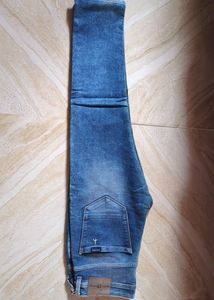 PEACE FABRO Good Condition