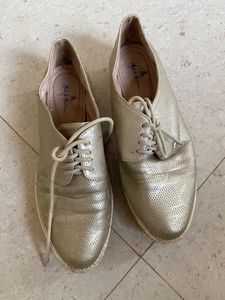 Mast and Harbour Gold-Toned Textured Casual Shoes