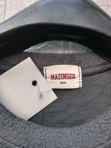 New With Tag Korean Knit Trendy Graphic Tee