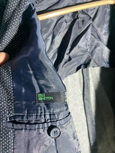 UCB NAVY Patterned Blazer