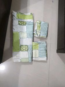 combo of two queen size Patterned Bedsheet