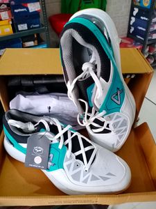 Badminton Shoe White Color