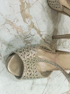 Mochi Heels In Rose Gold Colour