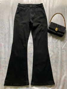 Fitted Flared Denim