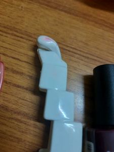 Hair and nailpaint Accessory Bundle