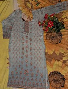 🌸 Chic Floral Kurti from Sarojini Nagar 🌸