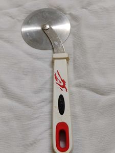 Pizza Cutter