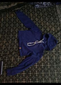 Cropped Sweatshirt