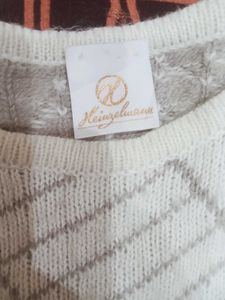 Beautiful Print Woolen Sweater