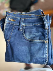Wrangler Dark Blue Jeans + FREE T-Shirt