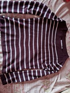 H&amp;M T- Shirt