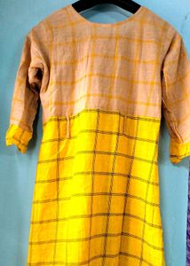 Fril Handed Cotton Kurti@₹99/297 Coins 🤑🪙