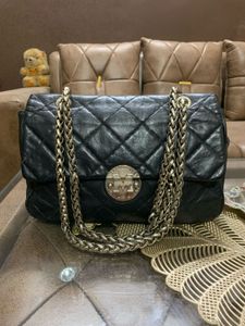 *Price Drop* Metrocity Og Leather Sling