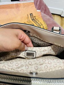 Guess original beautiful handbag
