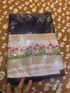 Elegant Floral Print Saree