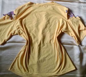 Mustard T-shirt