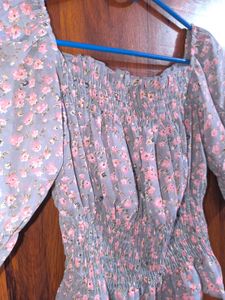 Floral Print Smocked Top