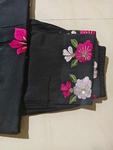 Floral Embroidered Kurta Set