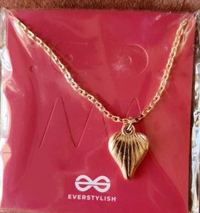 Anti-Tarnish Golden Heart of Sea Necklace