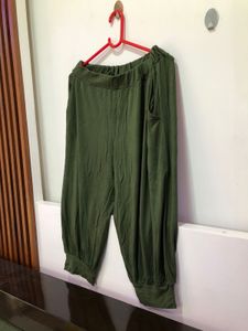 Green Capri Pants