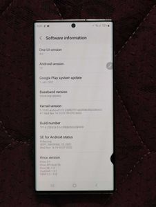 Samsung S22 ULTRA 5G with S-PEN