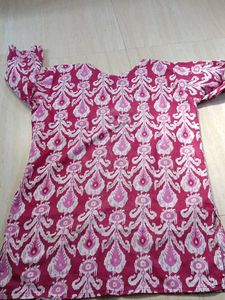 Pink Printed short kurti