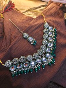 Green Necklace
