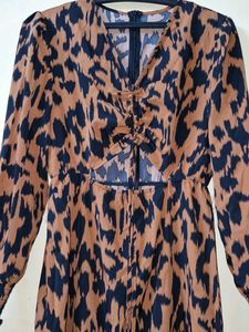 Urbanic office wear animal print dress Size M