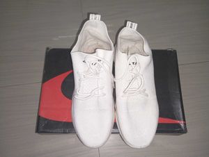 White Ripe TJ Sneakers