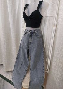 Straight legged Grey denims