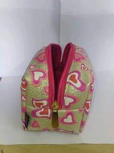 Nykaa Festive Pouch