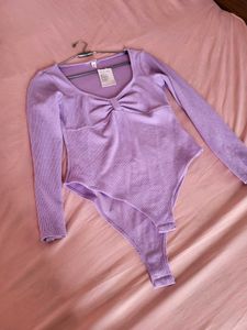 H&amp;M Sweatheart Neck Lavender Long Sleeve Top/M