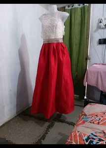 Dubai Gown Offer