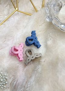 (₹69)3 Minimal Cute Claws❤️