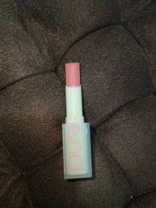 ROM&amp;ND LIPSTICK IN THE SHADE PINK SAND