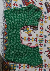 Green Floral Blouse Piece