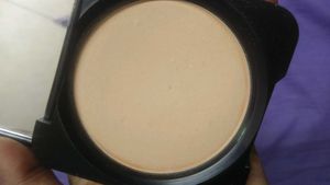 NY Bae Compact powder