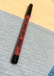 Sensational Liquid Matte Lipstick- Untamed R