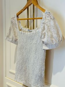 Lace Detail Puff Sleeve Top