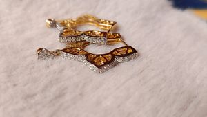 New Earings For All Fashion Style
