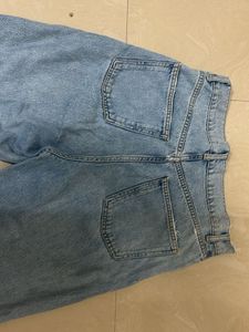 zara ripped jeans